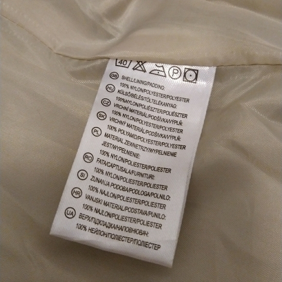 Cactus Clone puffer vest - NWT - Picture 9 of 11